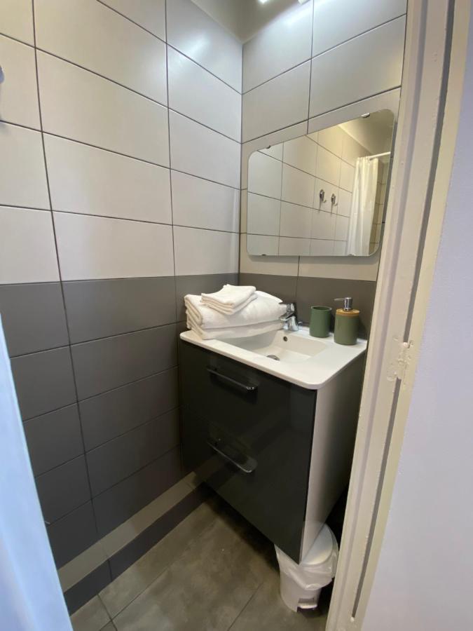 アルルLe 23 - 2Eme Etageアパートメント エクステリア 写真